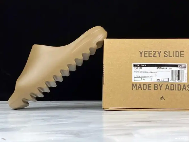 Yeezy Brown Earth Adidas Slide FV8425 0701